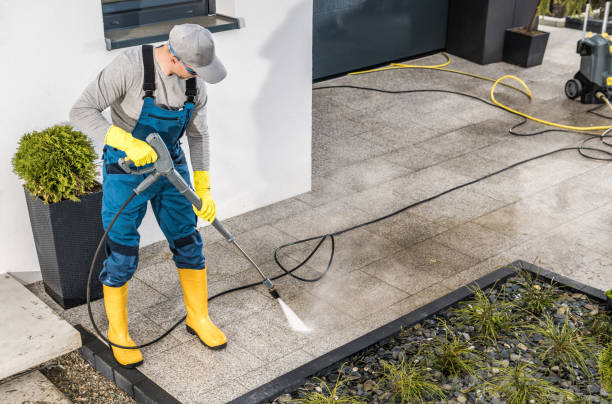 Pressure Washing Brick in Churubusco, IN